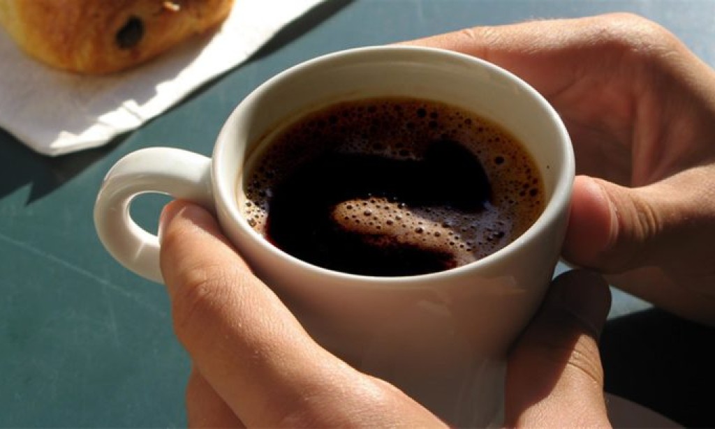 Četiri kafe dnevno smanjuju rizik od prerane smrti