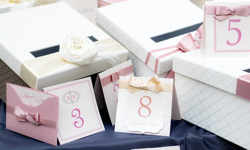 Nešto odvažno - pozivnice za vjenčanja koje “odskaču”