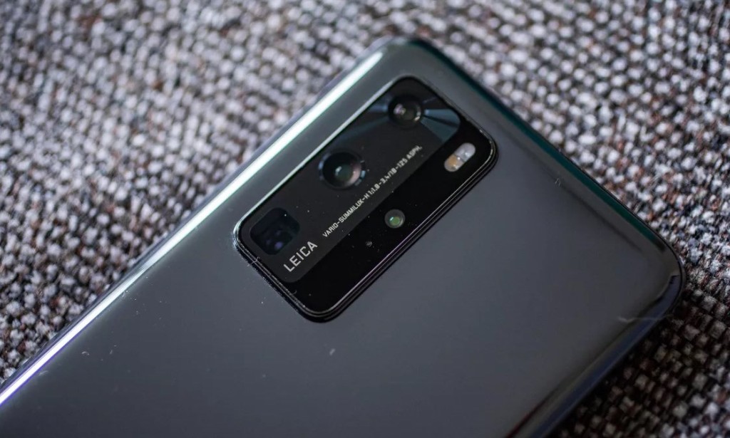 Sa prolećem stižu i novi mobilni telefon!