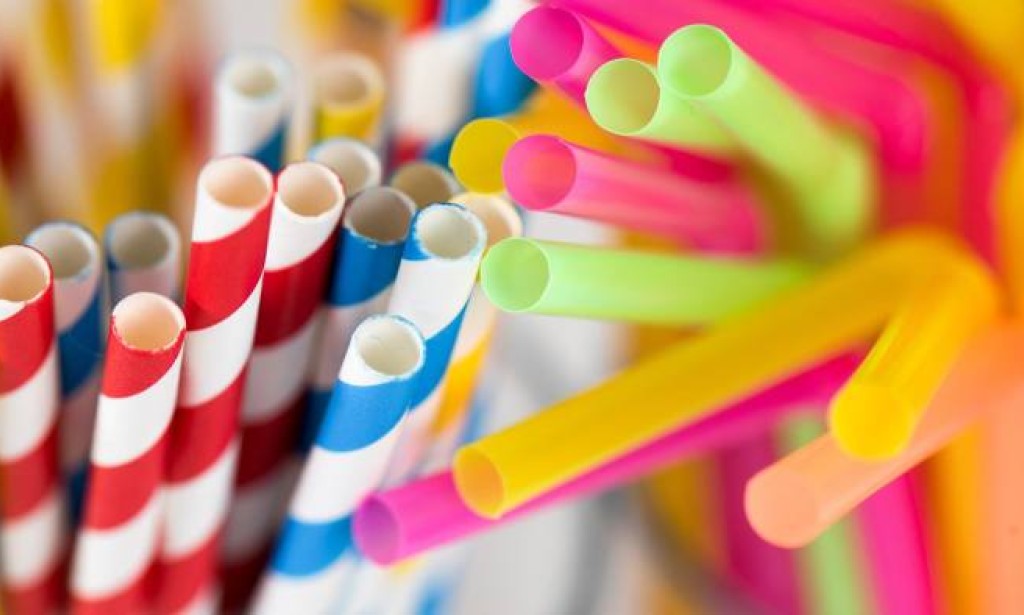 Šta sve treba da znate o papirnatim slamkama?