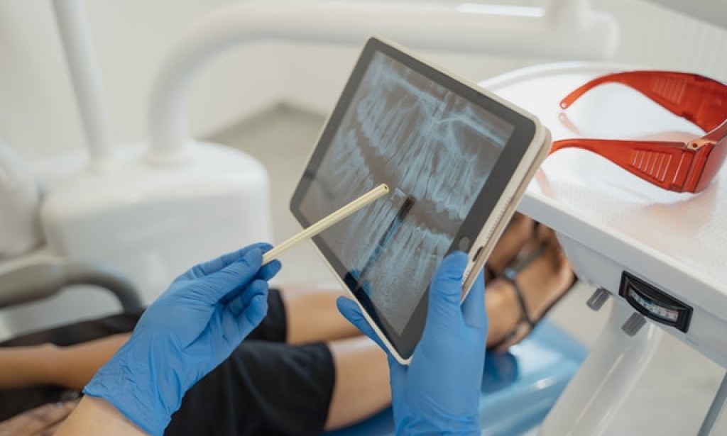 Šta kada primetite da vaše dete škrguće zubima