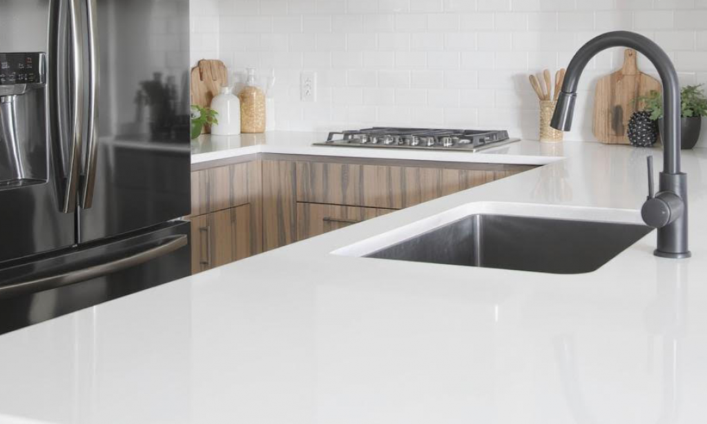 Kako sam staru kuhinju pretvorila u modernu oazu