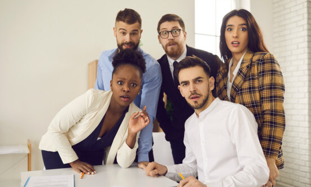 Psihološki Duel: Kako Briljantno Nadmudriti Test Pitanja i Zadržati Kontrolu