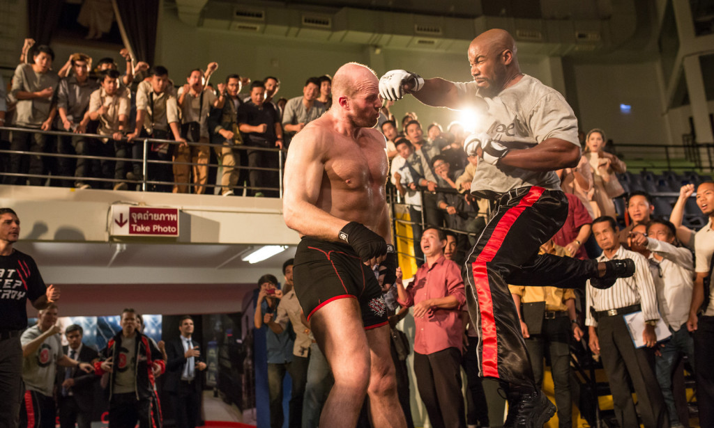 Od Tinejdžerske Drame do Profesionalne Akcije: Zašto Pogledati Serijal "Never Back Down"