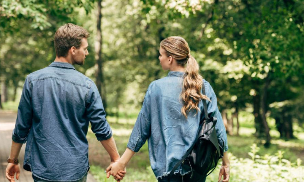 Koliko Puta Sretnemo "Pravu Osobu" a da To Ne Znamo?