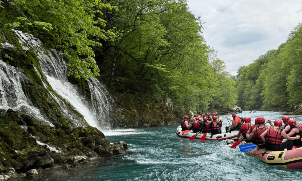 Najbolje vreme za rafting na Tari i nezaboravnu avanturu