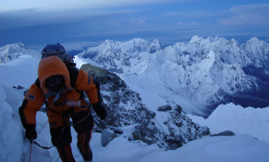 Tragedija na krovu svijeta: Šta se desilo tokom najsmrtonosnijeg dana na Everestu?